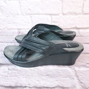 Dansko Avalon black leather slides euro 38